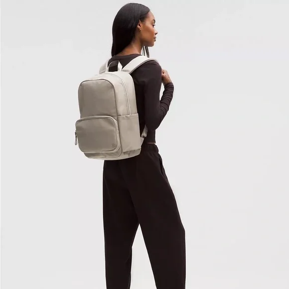 Lululemon Everywhere Backpack 22L- Warm Ash Grey/Sheer Oak - Picture 7 of 10